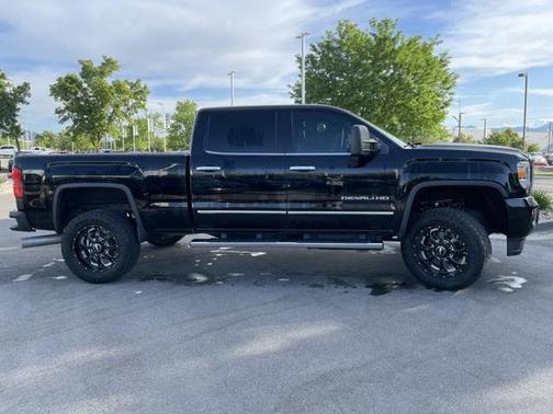 2015 GMC Sierra 2500 Denali