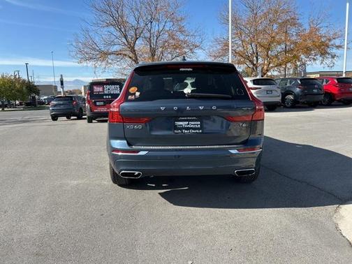 2021 Volvo XC60 T6 Inscription