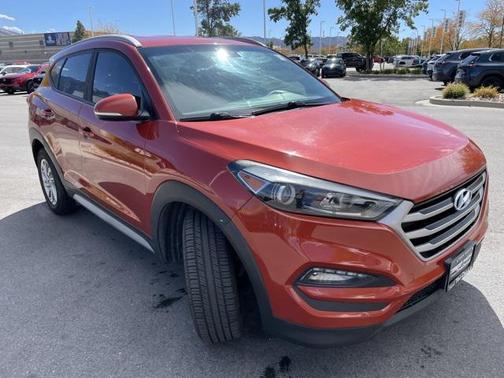 2017 Hyundai TUCSON SE Plus
