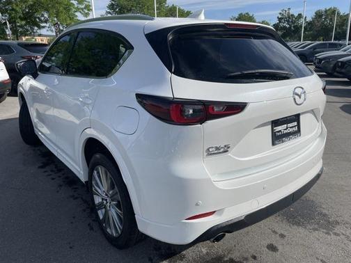 2022 Mazda CX-5 Signature