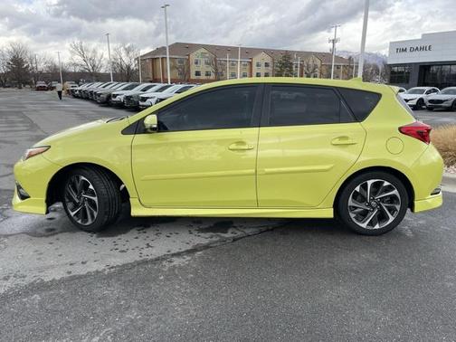 2016 Scion iM Base