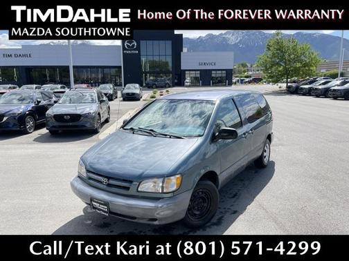 2000 Toyota Sienna CE