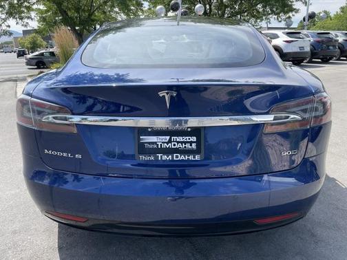 2017 Tesla Model S 90D