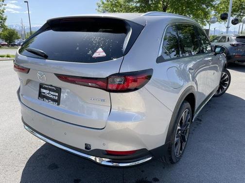 2025 Mazda CX-90 PHEV Premium Plus
