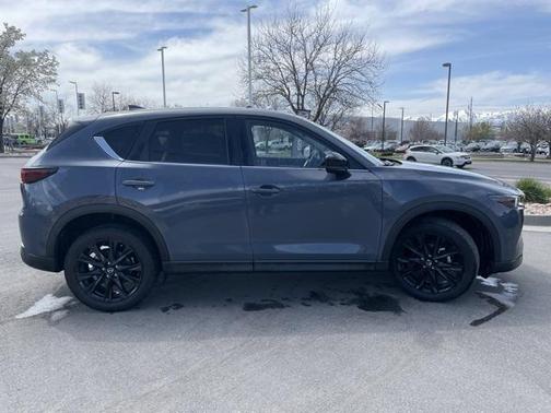 2022 Mazda CX-5 Carbon Edition