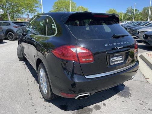 2014 Porsche Cayenne Base