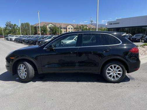 2014 Porsche Cayenne Base