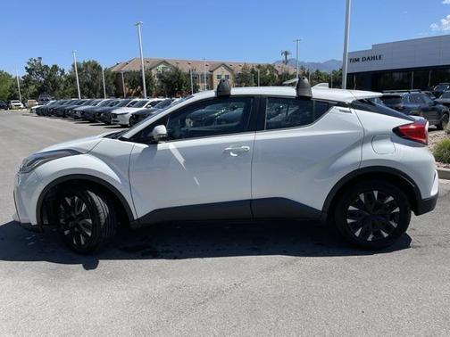2020 Toyota C-HR LE