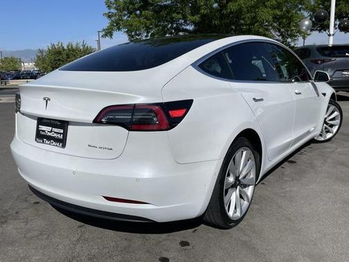 2019 Tesla Model 3 Long Range