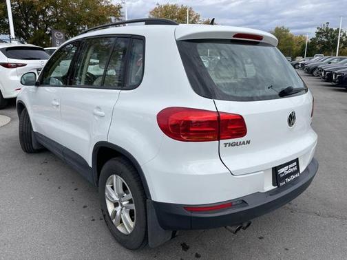 2016 Volkswagen Tiguan S