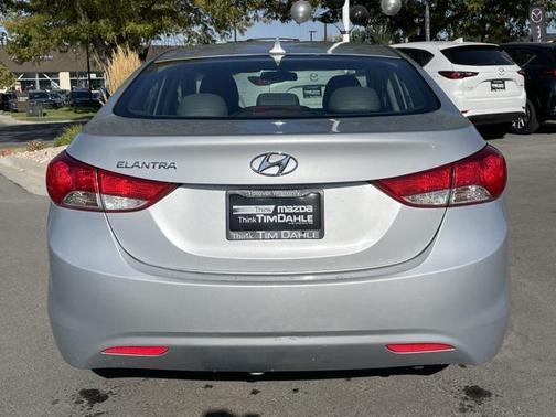 2011 Hyundai ELANTRA Limited