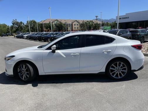 2018 Mazda Mazda3 Grand Touring