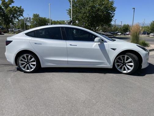 2018 Tesla Model 3 Mid Range