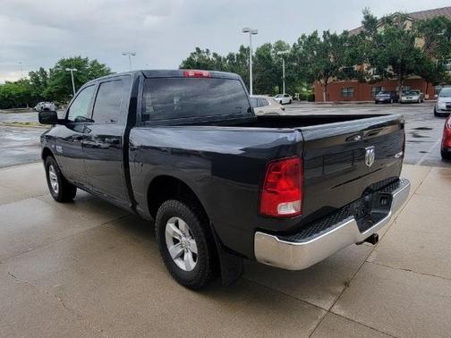 Photo 5 of 22 of 2015 RAM 1500 Tradesman/Express