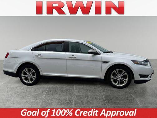 2015 Ford Taurus SEL
