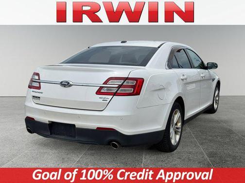 2015 Ford Taurus SEL