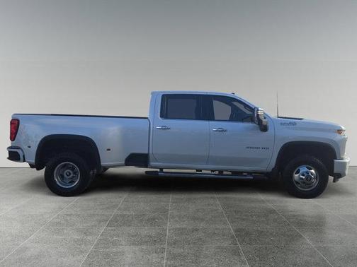 2023 Chevrolet Silverado 3500 High Country
