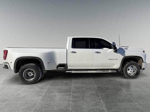 2023 Chevrolet Silverado 3500 High Country
