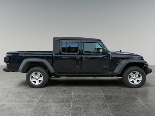 2020 Jeep Gladiator Sport S