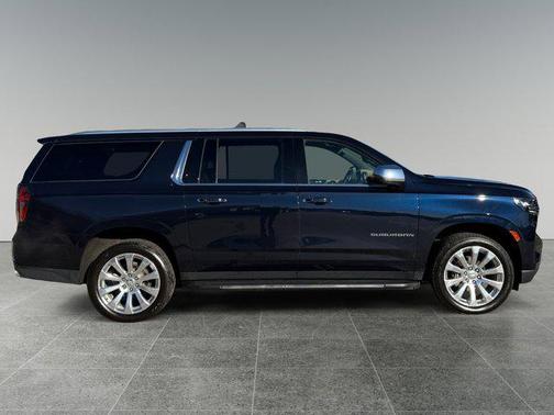 2024 Chevrolet Suburban Premier