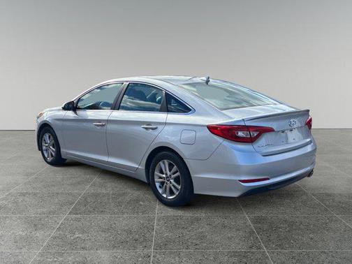 2017 Hyundai SONATA Base