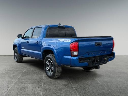 Blazing Blue Pearl 2017 Toyota Tacoma TRD Sport
