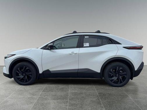 White 2026 Toyota C-HR SE