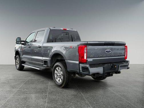 2023 Ford F-250 XLT