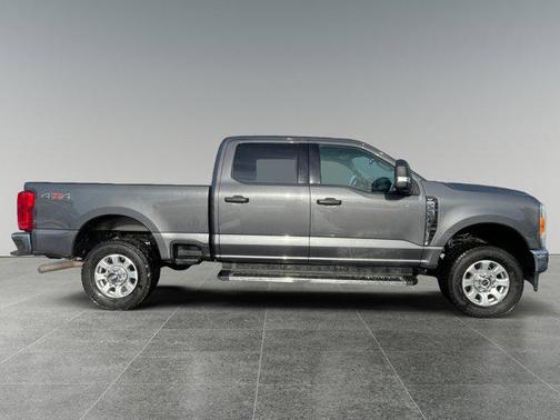 2023 Ford F-250 XLT