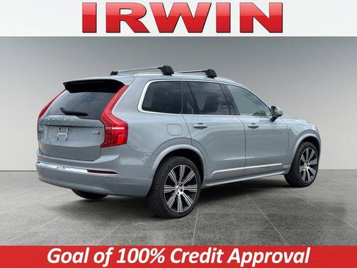 2024 Volvo XC90 B5 Plus Bright Theme