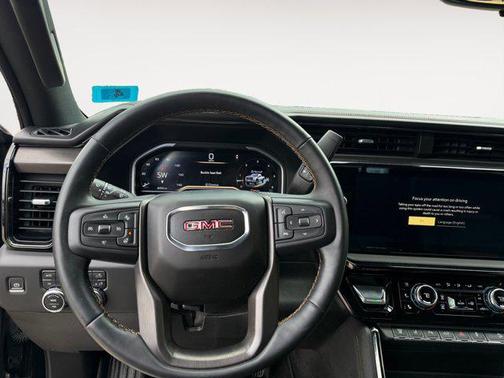 2024 GMC Sierra 2500 AT4