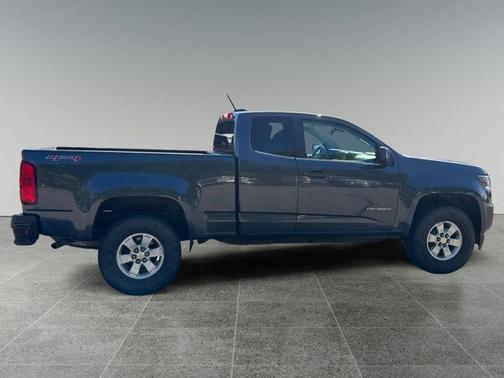 2017 Chevrolet Colorado WT