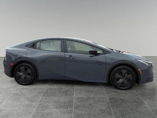 2023 Toyota Prius Prime SE
