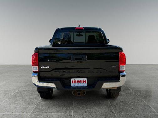 2017 Toyota Tacoma Base