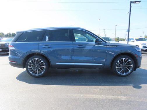 2025 Lincoln Aviator Reserve AWD