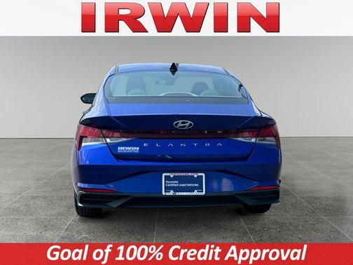 2022 Hyundai ELANTRA SEL