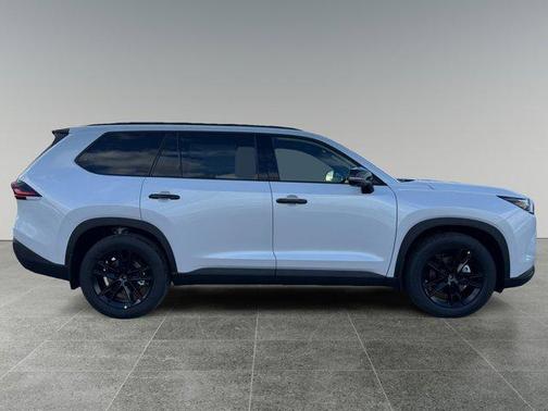 2026 Toyota Grand Highlander Hybrid Nightshade Edition