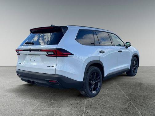 2026 Toyota Grand Highlander Hybrid Nightshade Edition