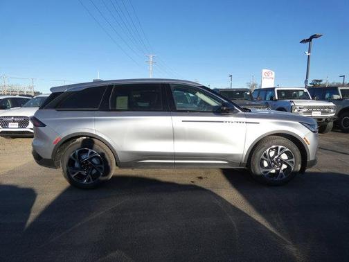 2025 Lincoln Nautilus Premiere