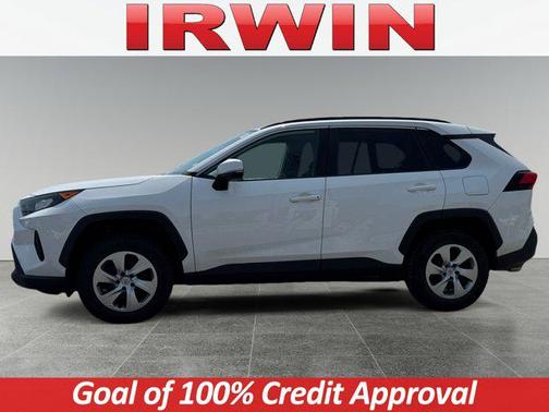 2020 Toyota RAV4 LE