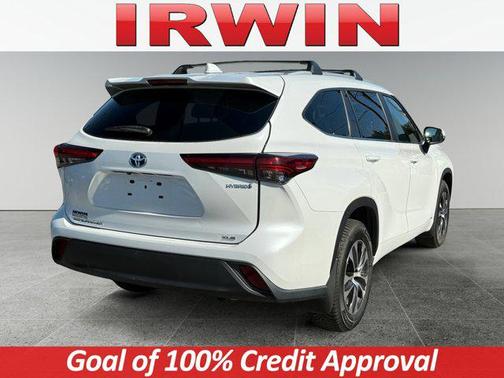 2023 Toyota Highlander Hybrid XLE