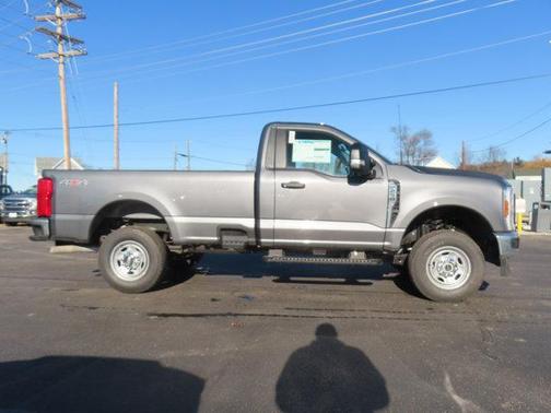 2025 Ford F-250 XL