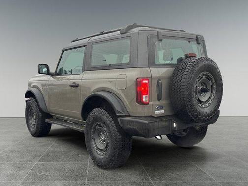 Marsh Gray 2025 Ford Bronco Base