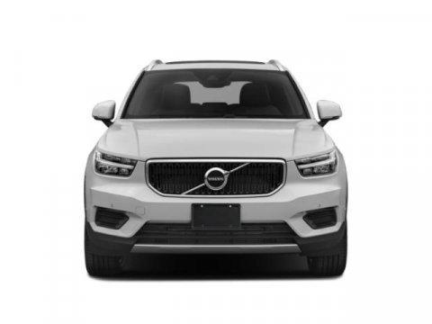 2019 Volvo XC40 T5 Momentum