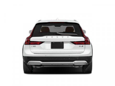 2024 Volvo V90 Cross Country B6 Plus