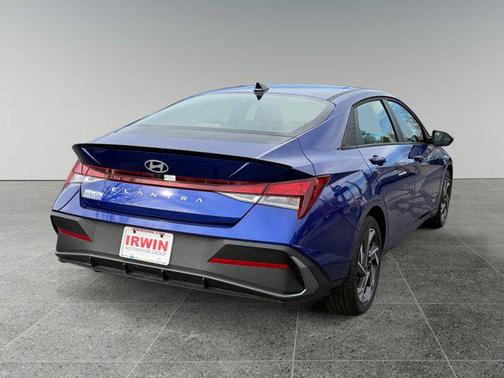 2025 Hyundai ELANTRA Sport