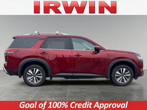 2024 Nissan Pathfinder SL 4WD