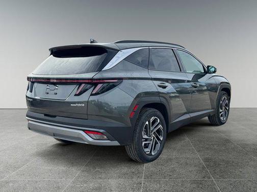 Gray 2026 Hyundai TUCSON Hybrid Limited