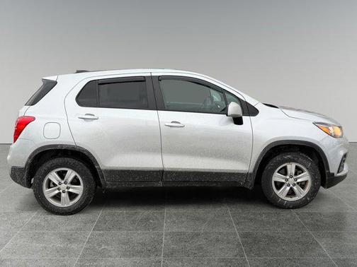 2022 Chevrolet Trax LS