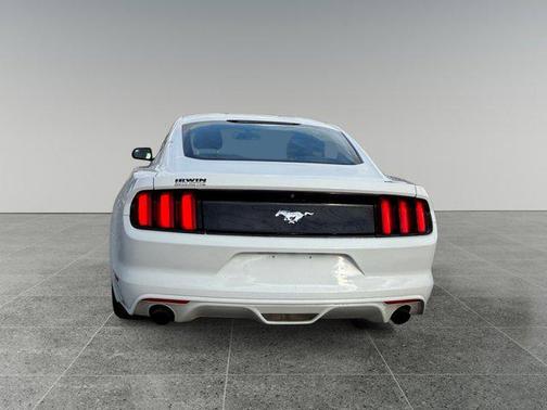 2017 Ford Mustang EcoBoost